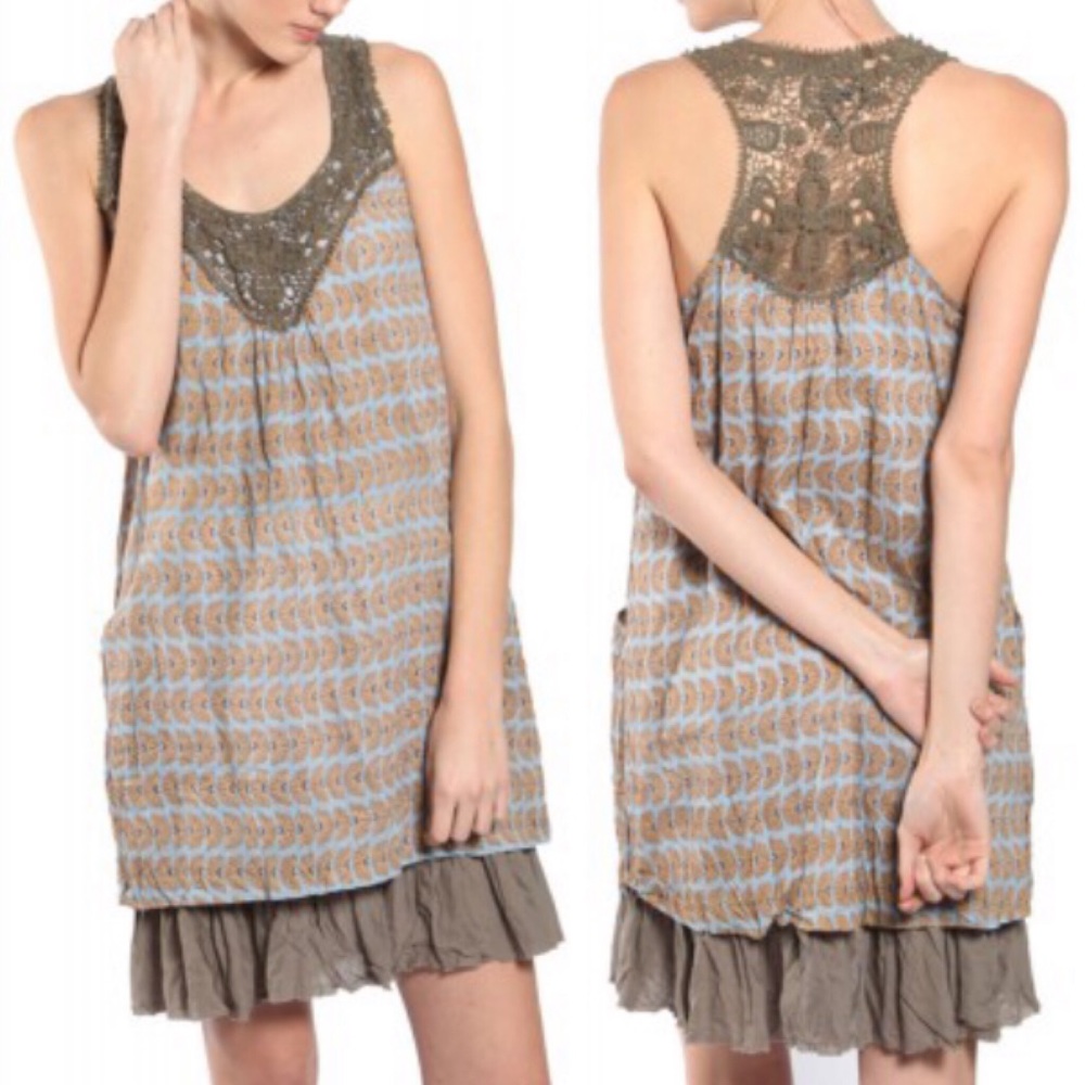 A’reve Boho Moth Print Dress Anthropologie Size S